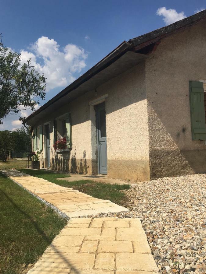 La Maison Des Artistes Villa Оксер Екстериор снимка